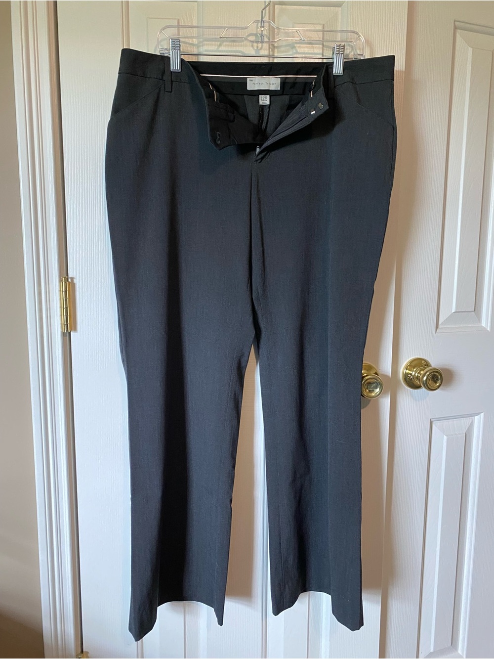 Gap Perfect Trouser Dark Charcoal Women’s Pants, Size 12R